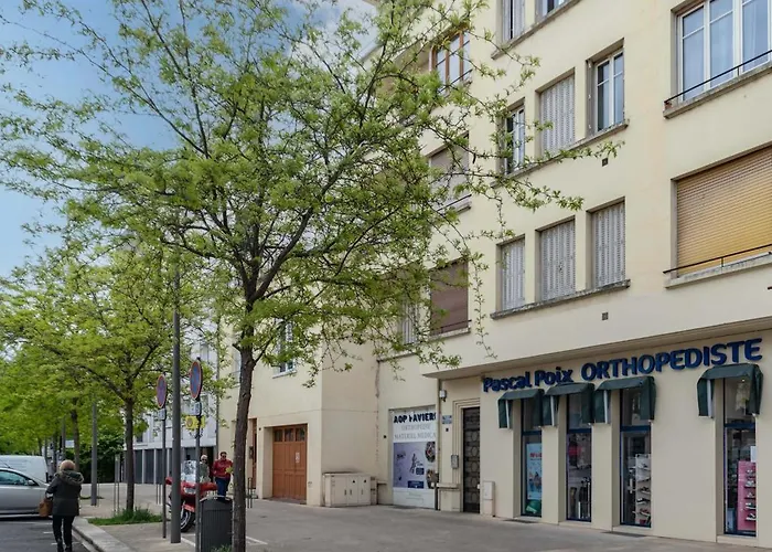 Апартаменты Le Lasteyras - En Centre *